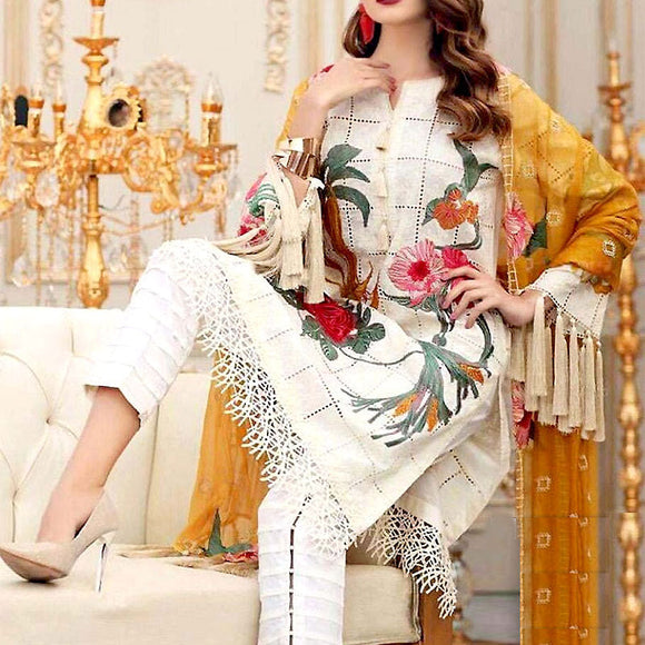 Pakistani Lawn Suits & Lawn Dress Design 2025