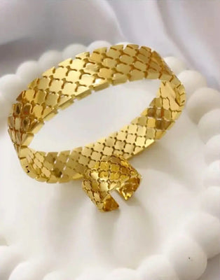 Trendy Gold Plated Bangle and Ring Set – Stainless Steel Jewelry (DZ18391)