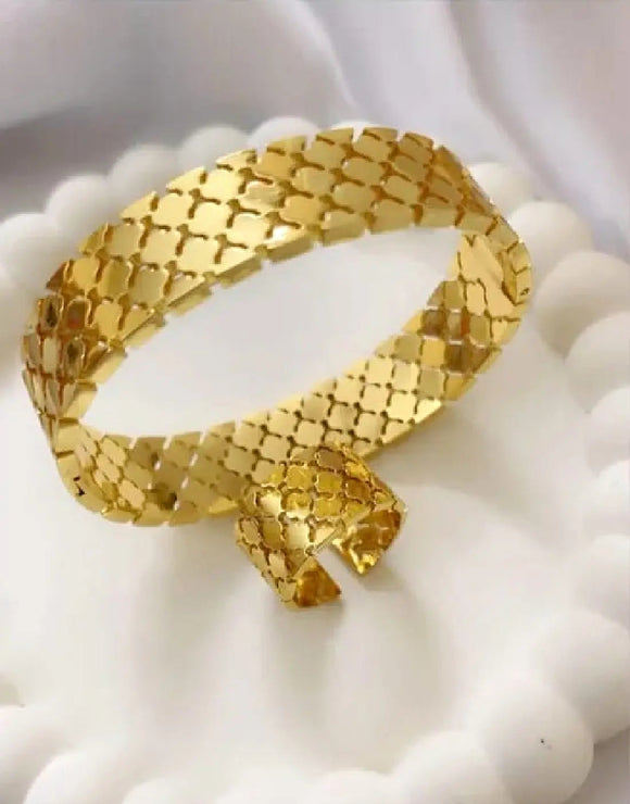 Trendy Gold Plated Bangle and Ring Set – Stainless Steel Jewelry (DZ18391)