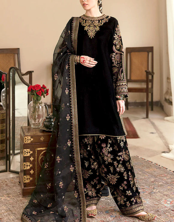 Luxury Embroidered Black Velvet Wedding Dress (DZ15589)