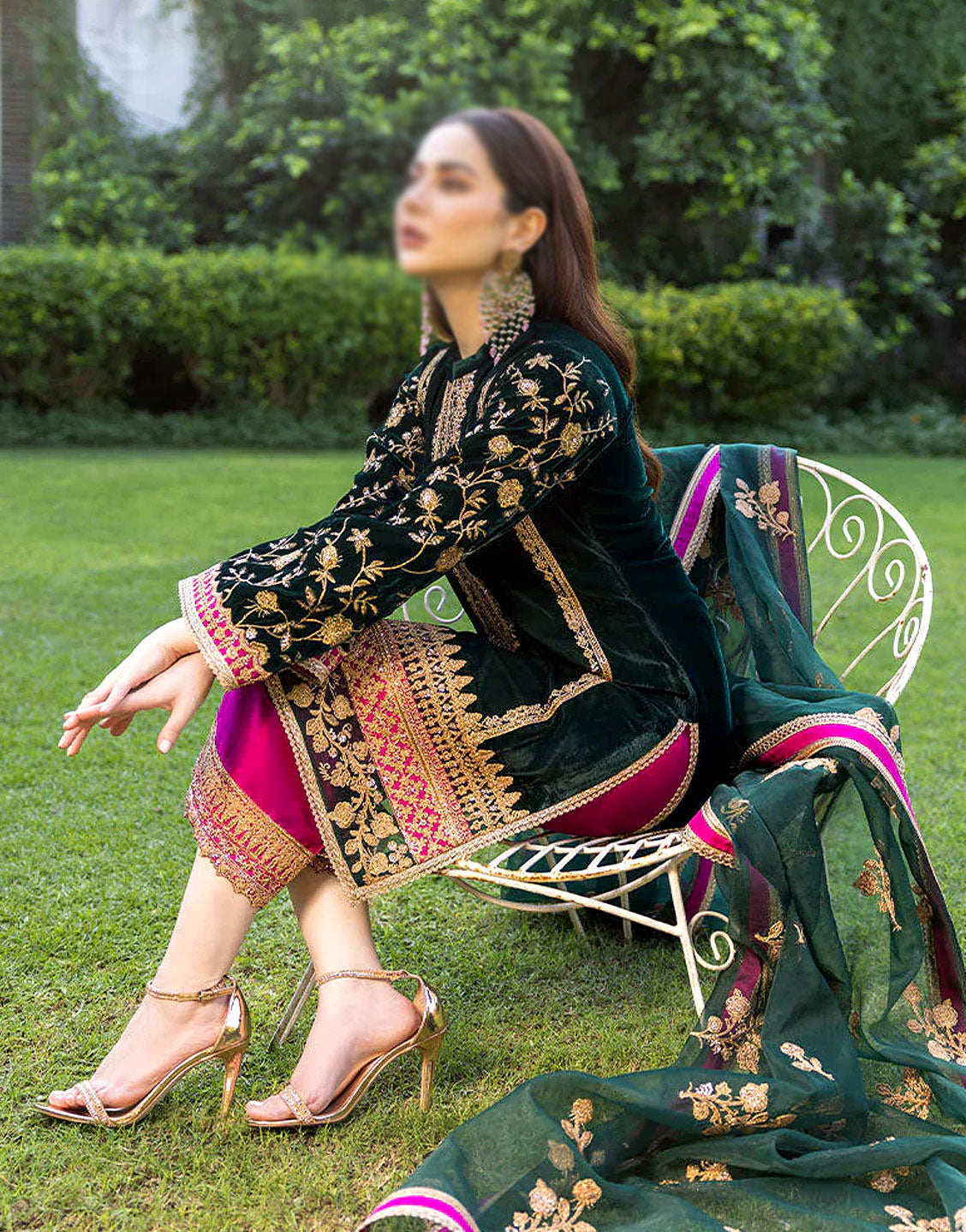 Luxury Embroidered Green Velvet Dress with Emb. Organza Dupatta (DZ167 –  DressyZone.com