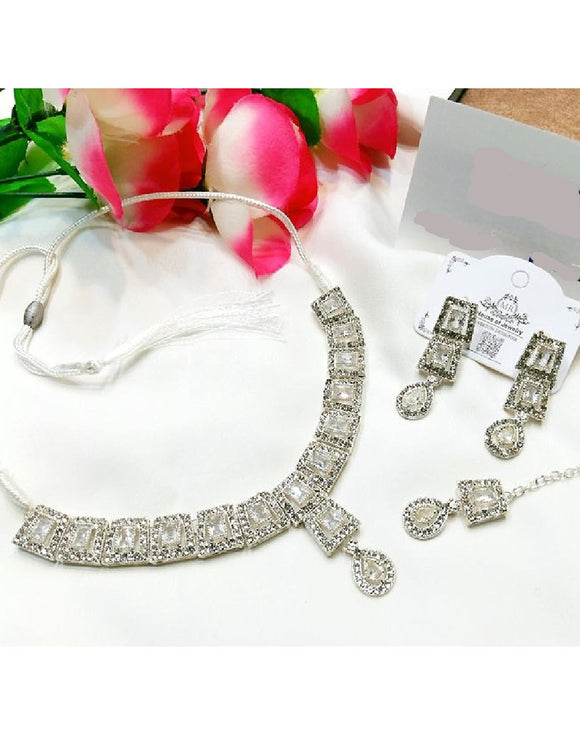 Indian Style Zircon Studded Silver Party Wear Jewellery Set (DZ16781)