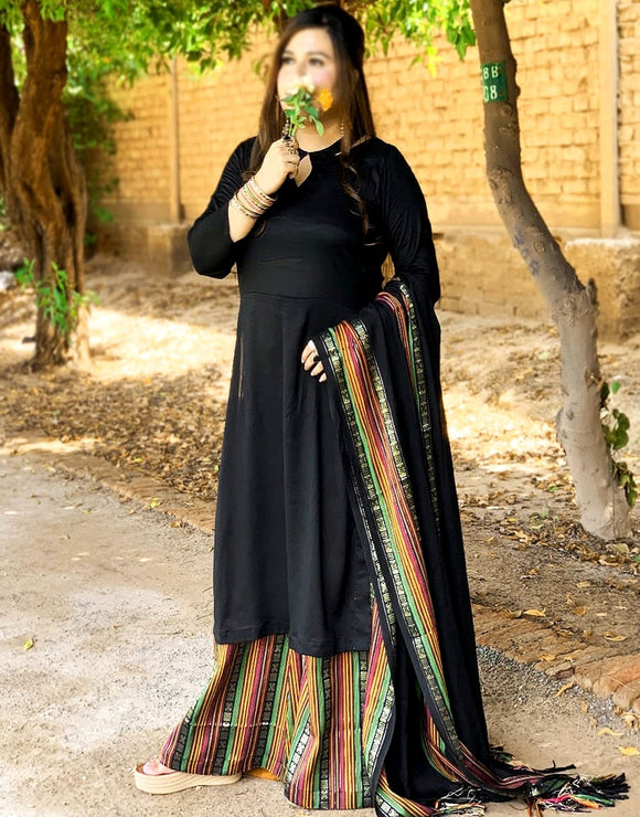 Traditional 3-Pieces Black Sussi Dress (DZ17549)