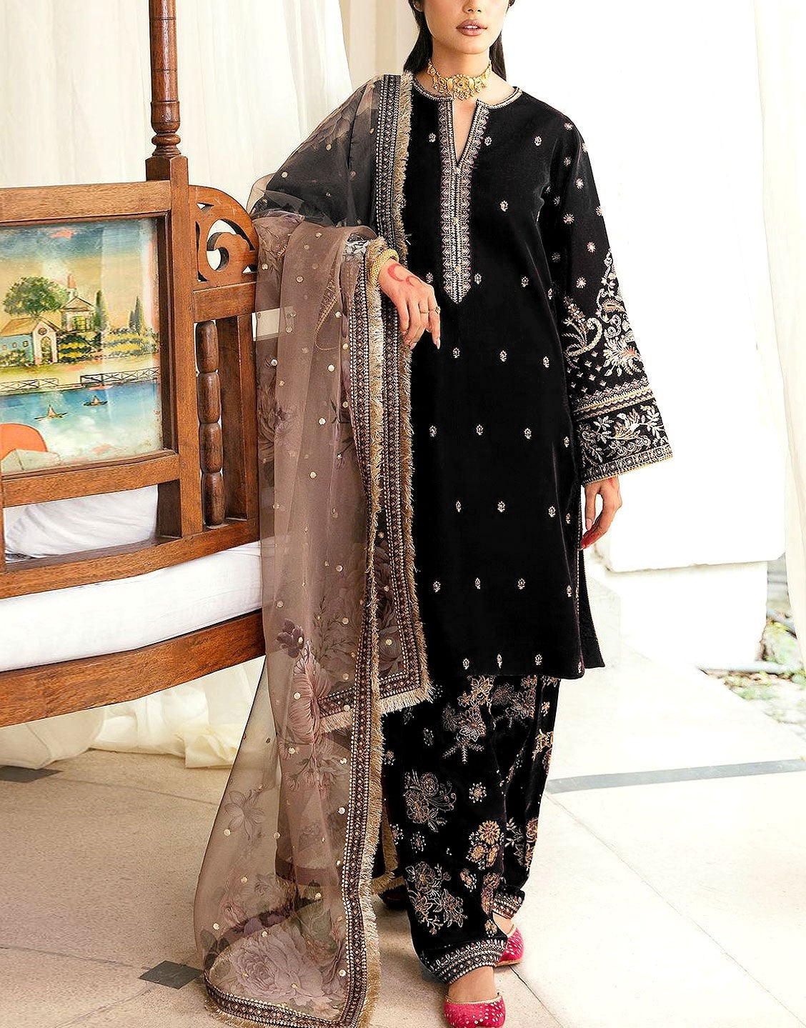Pakistani Velvet Suits Designs Online: Luxury Velvet Dresses, Velvet Party Wear, Velvet Maxi Online Shopping DressyZone.com Pakistani Velvet Suits Designs Online: Luxury Velvet Dresses, Velvet Party Wear, Velvet Maxi Online Shopping DressyZone.com