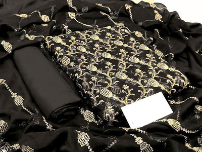 Embroidered Chiffon Party Wear Dress 2022 with Embroidered Chiffon Dupatta (DZ15235)