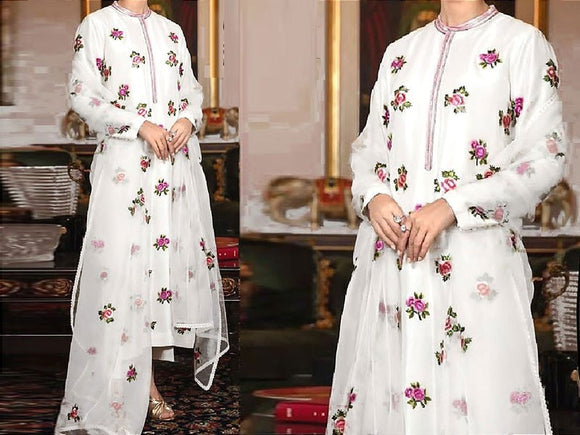 Embroidered Shamoz Silk Dress 2023 with Embroidered Organza Dupatta (DZ15567)